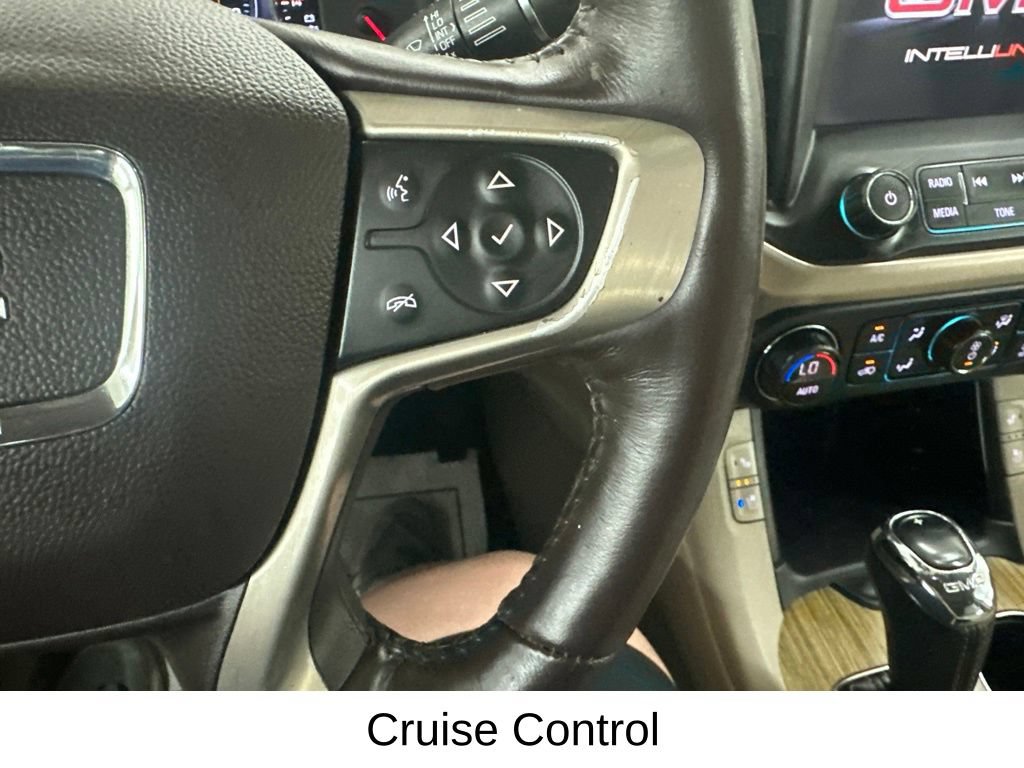 Used 2018 GMC Acadia Denali AWD/4WD image 44