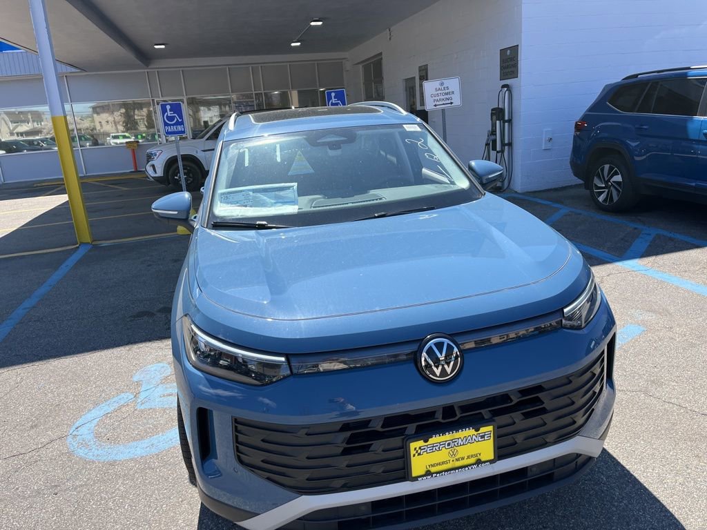 New 2026 Volkswagen Tiguan SE image 4