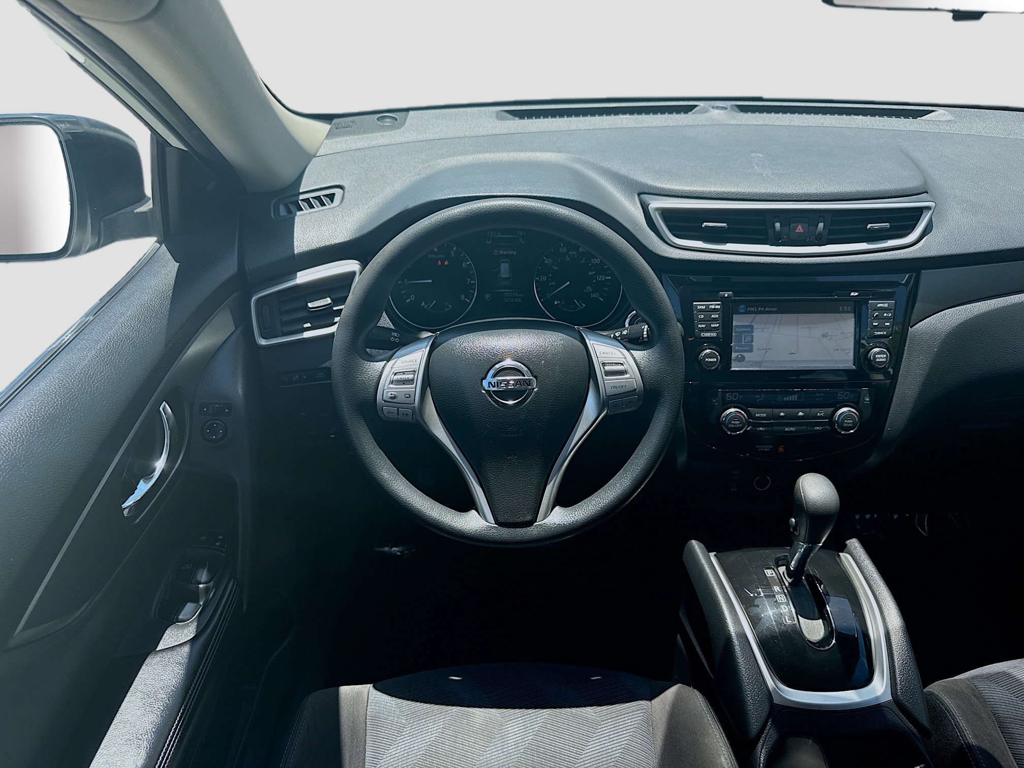 Used 2015 Nissan Rogue SV w/ SV Premium Package image 21