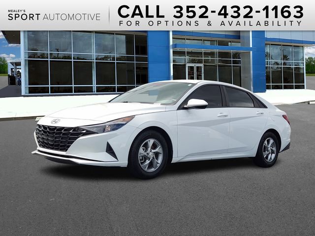 Used 2022 Hyundai Elantra SE w/ Preferred Accessory Package
