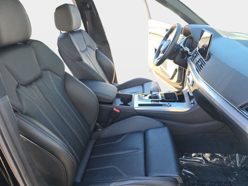 Used 2023 Audi Q5 2.0T Premium Plus AWD/4WD image 12