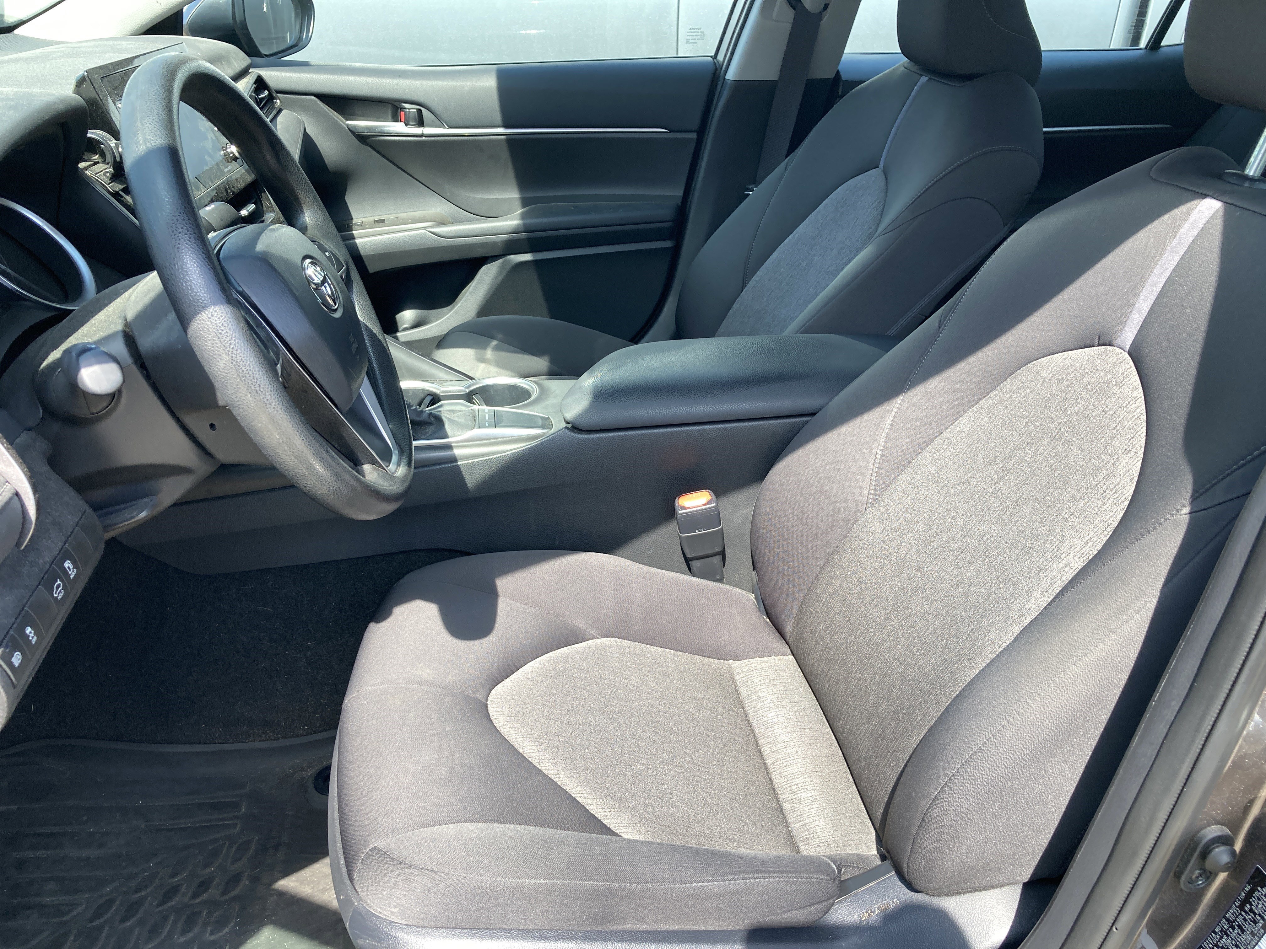 Used 2024 Toyota Camry LE FWD image 7