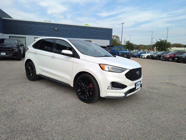 Used 2020 Ford Edge ST w/ Equipment Group 401A image 7