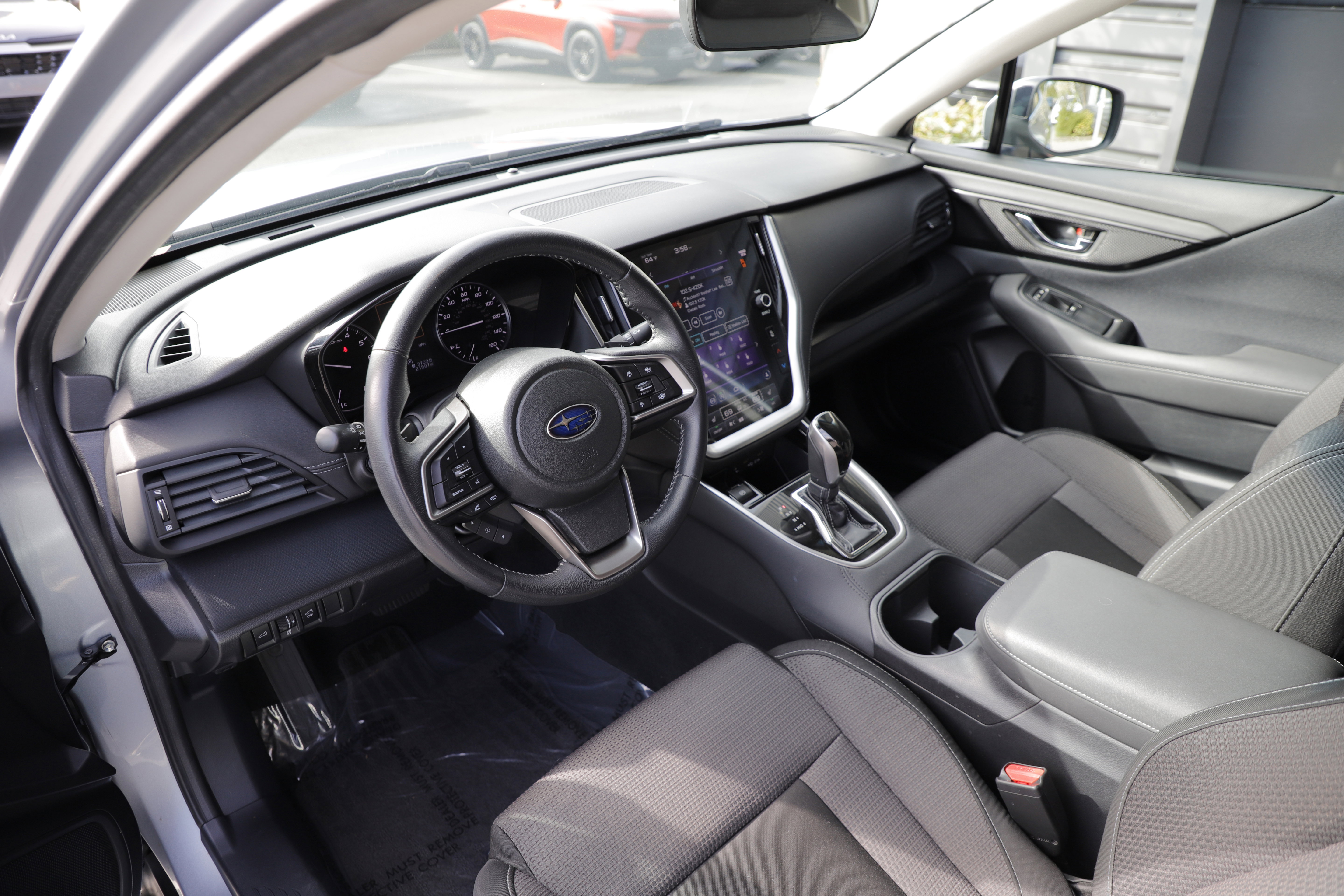 Used 2020 Subaru Outback Premium image 17