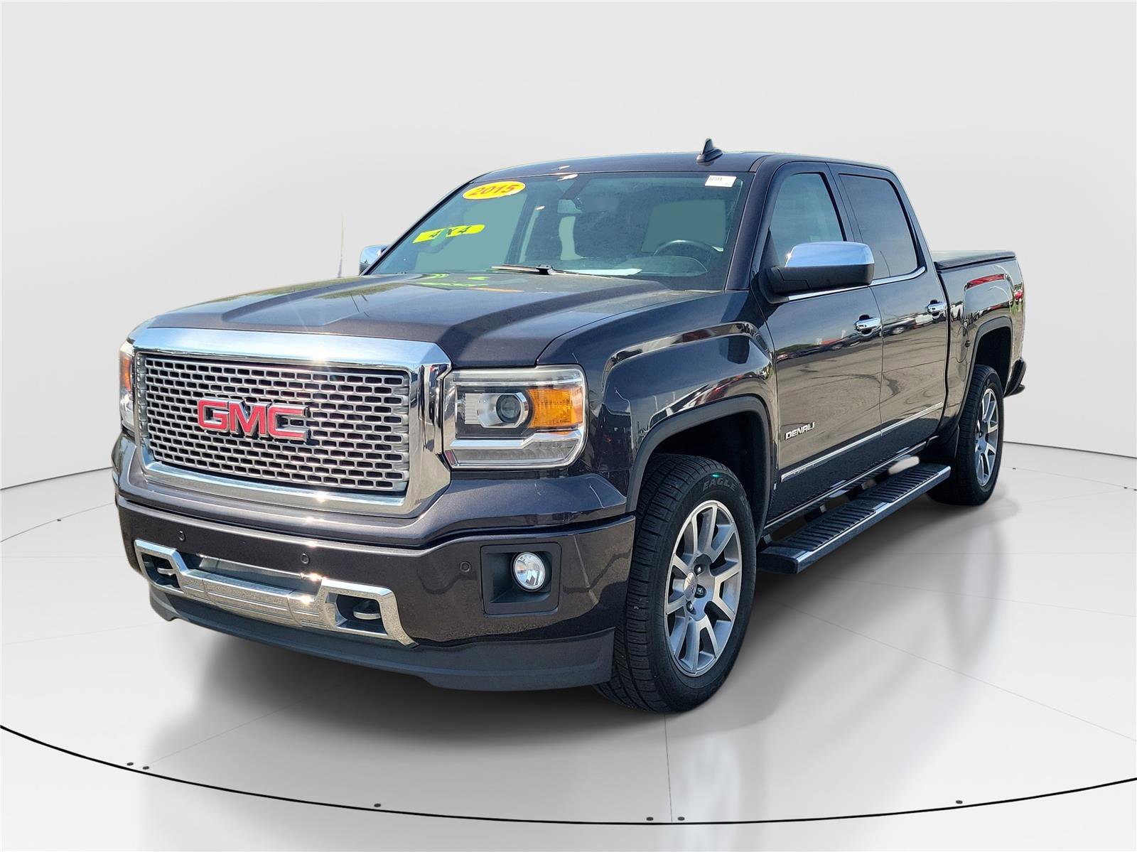 Used 2015 GMC Sierra 1500 Denali image 2