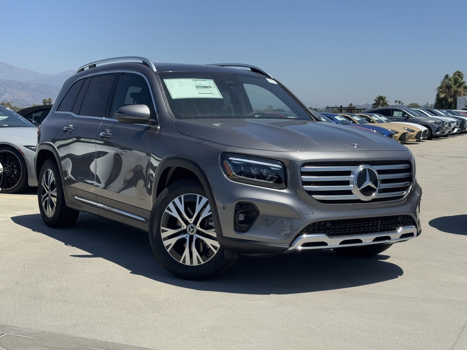 New 2026 Mercedes-Benz GLB 250 image 2