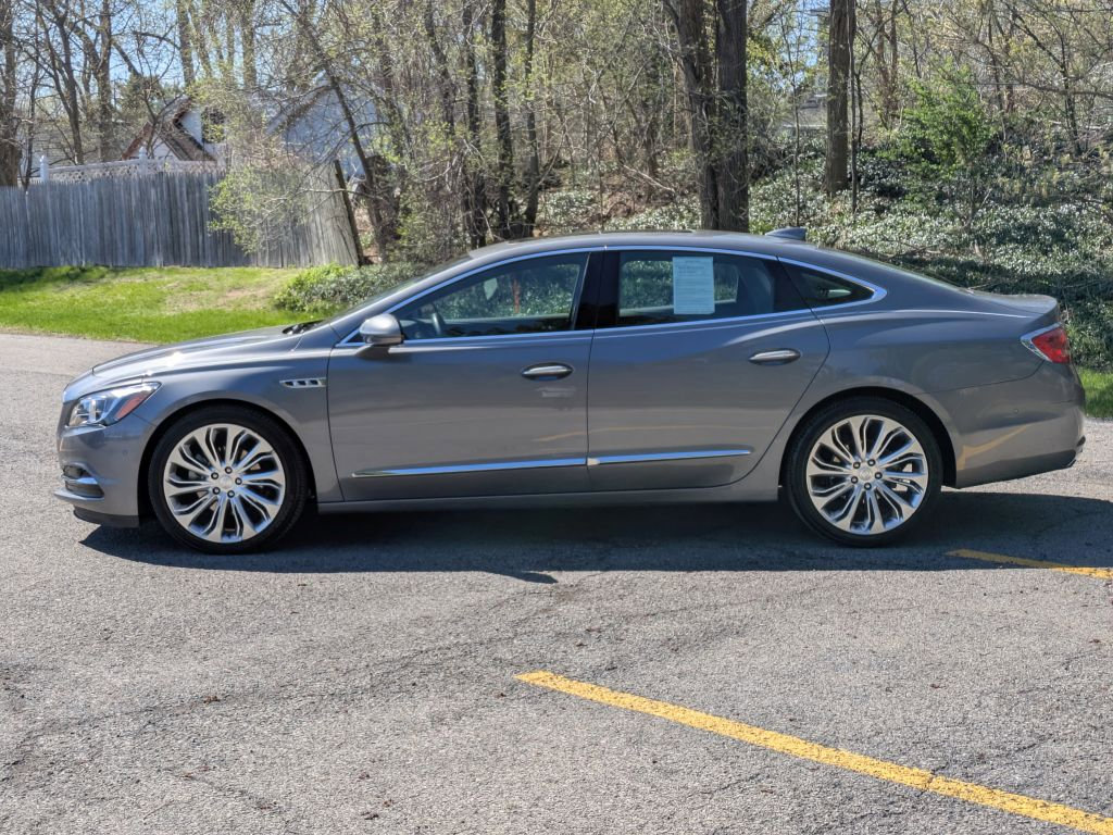 Used 2018 Buick LaCrosse Premium w/ Driver Confidence Package #2 AWD/4WD image 4