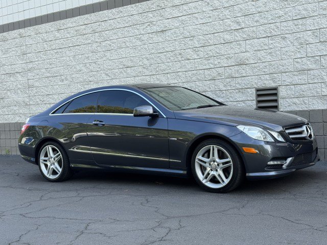 Used 2012 Mercedes-Benz E 550 Coupe w/ Appearance Pkg image 4
