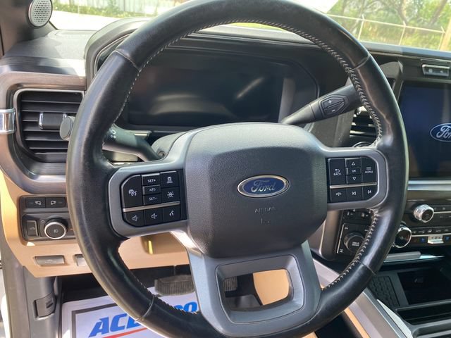 Used 2024 Ford F250 Lariat w/ Lariat Ultimate Package AWD/4WD image 11