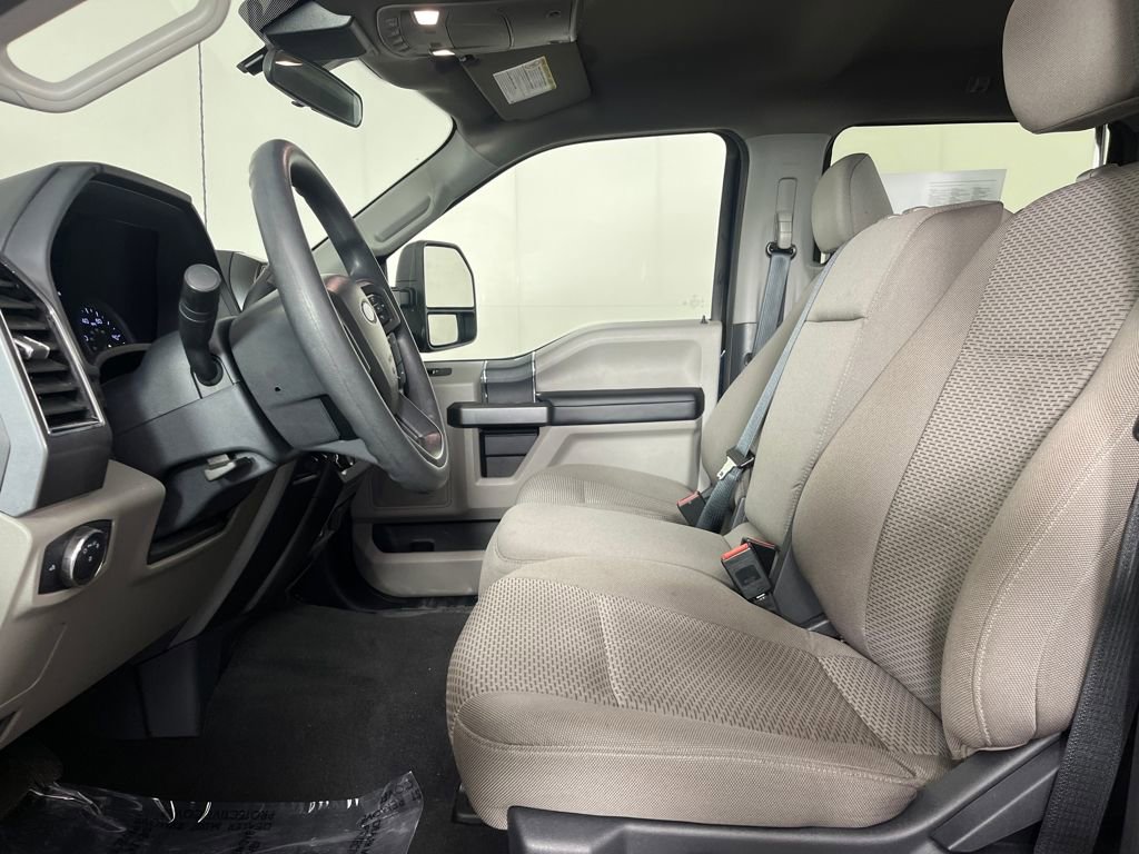 Used 2022 Ford F350 XLT image 11