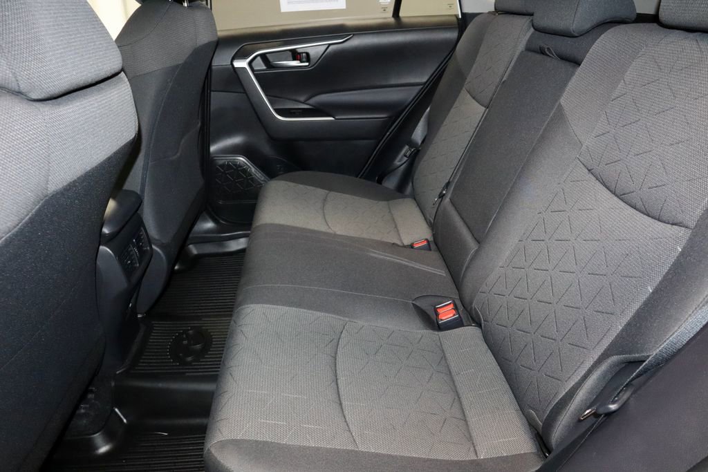 Used 2023 Toyota RAV4 XLE w/ Convenience Package image 22