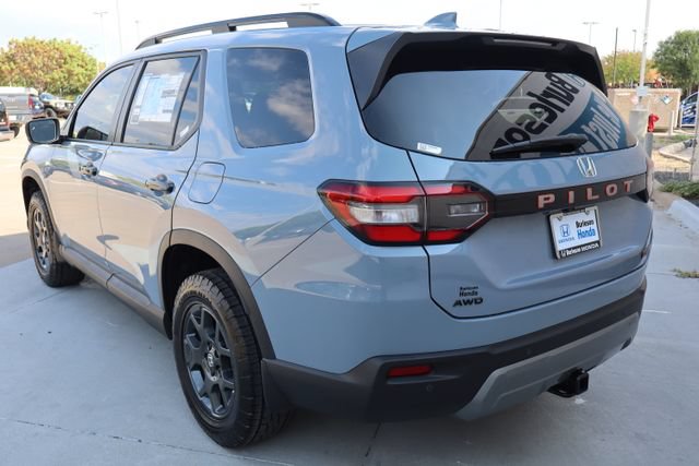 New 2026 Honda Pilot TrailSport image 5