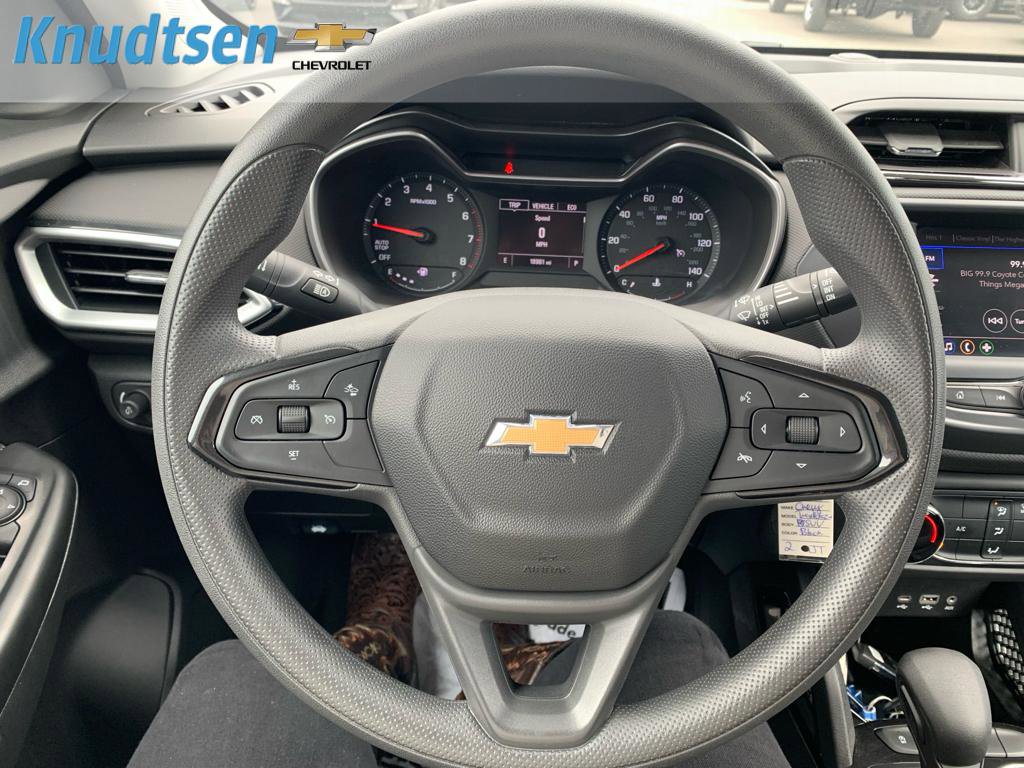 Used 2022 Chevrolet TrailBlazer LS image 20