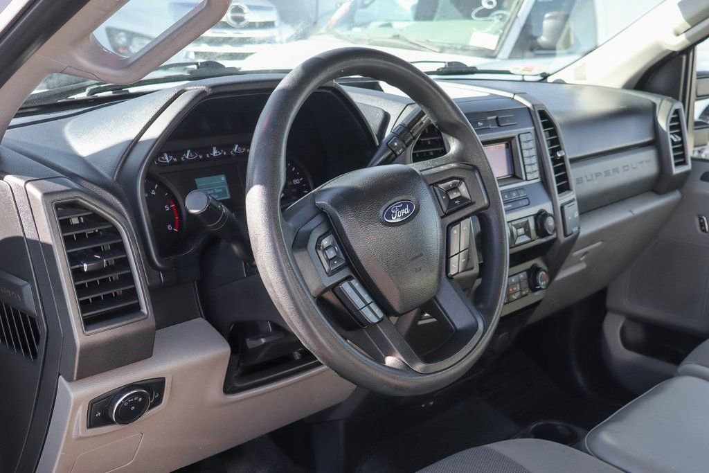 Used 2020 Ford F550 2WD Regular Cab Super Duty image 19