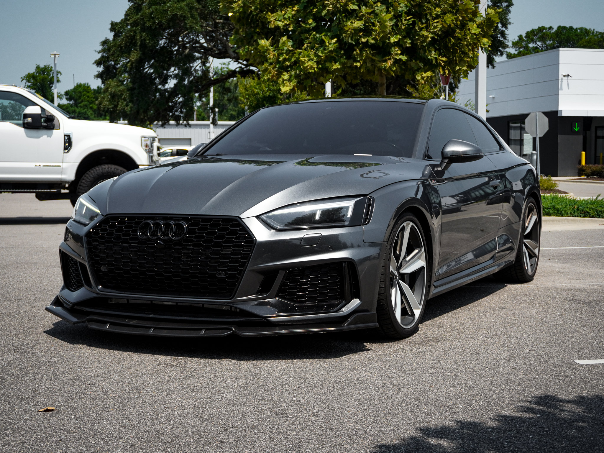 Used 2018 Audi RS 5 w/ Dynamic Plus Package AWD/4WD image 5