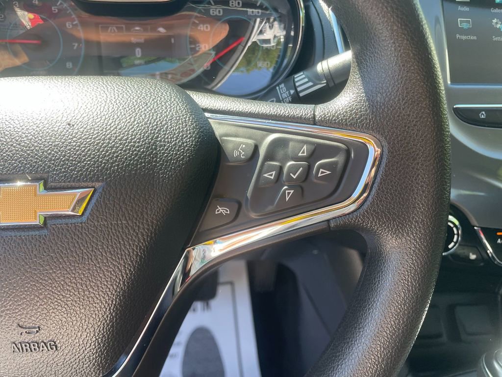 Used 2018 Chevrolet Cruze LT w/ Convenience Package FWD image 17