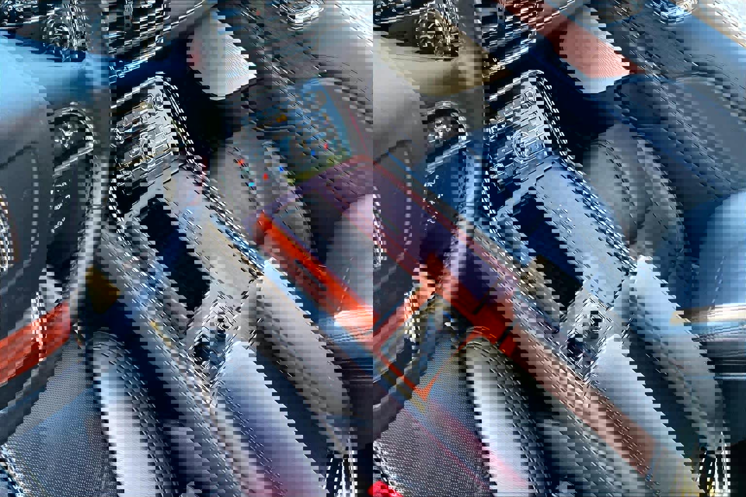 Used 2023 Lincoln Navigator Reserve image 18