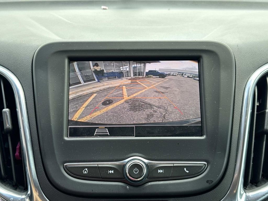 Used 2023 Chevrolet Equinox LS w/ LPO, Floor Liner Package FWD image 27