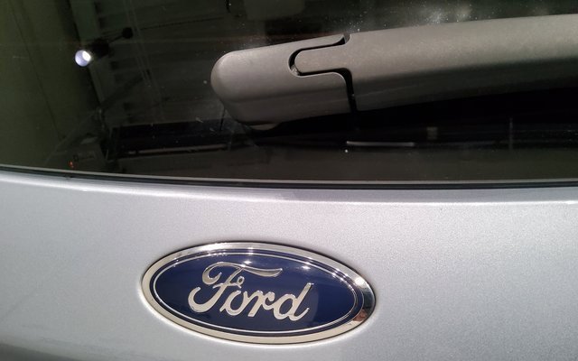 Used 2022 Ford Escape Titanium w/ Class II Trailer Tow Package image 48