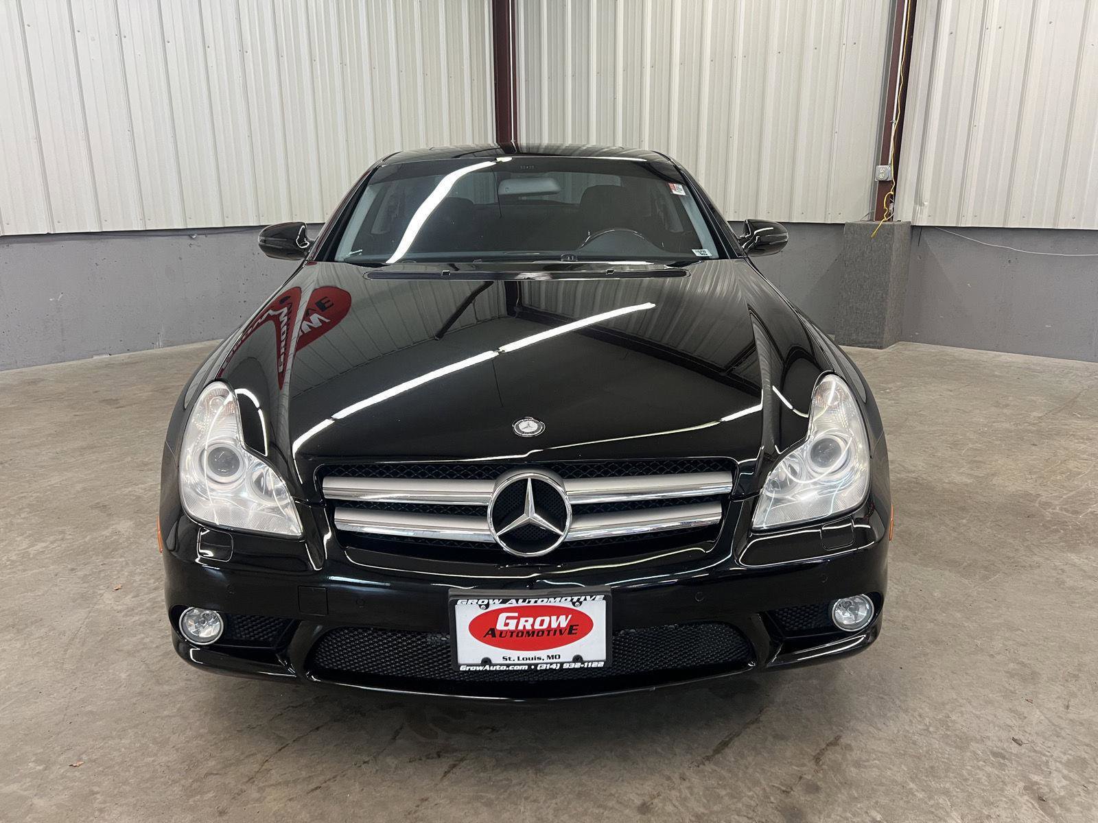 Used 2011 Mercedes-Benz CLS 550 image 8