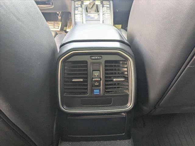 Used 2016 Porsche Macan Turbo image 12