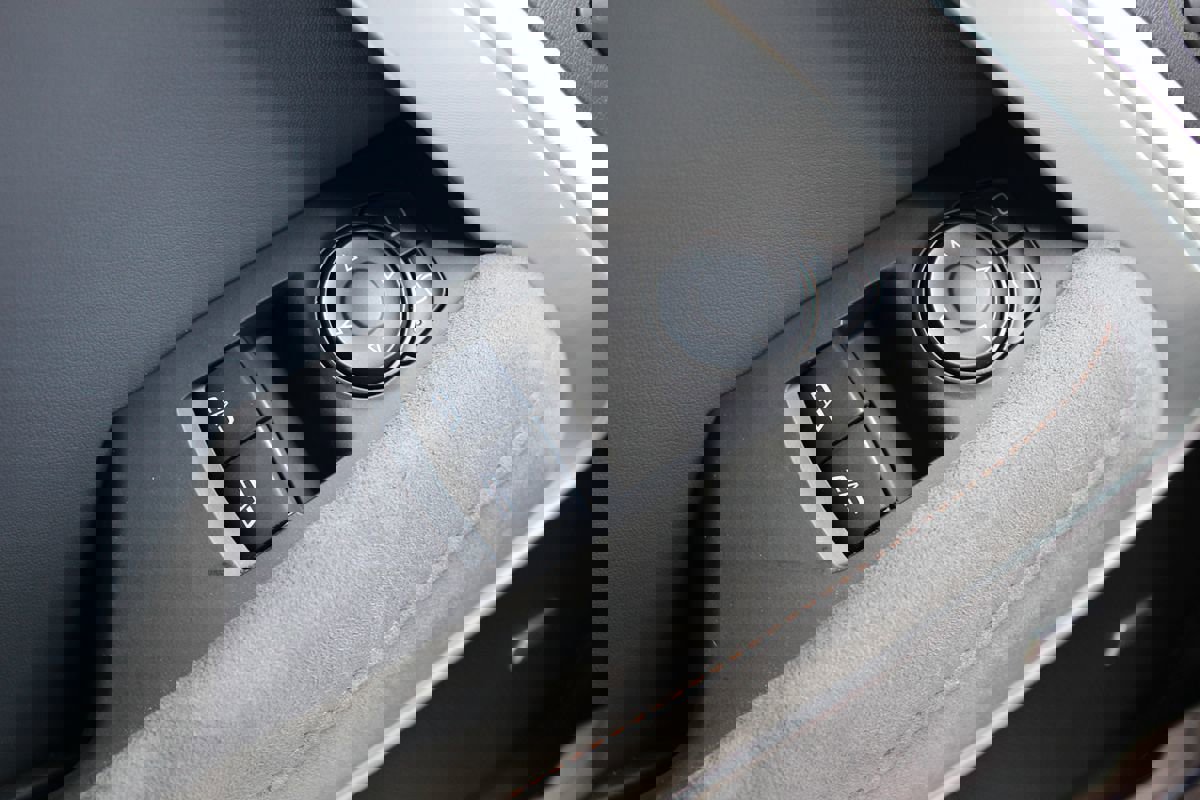 Used 2017 Chevrolet Camaro SS w/ 50th Anniversary Edition image 11