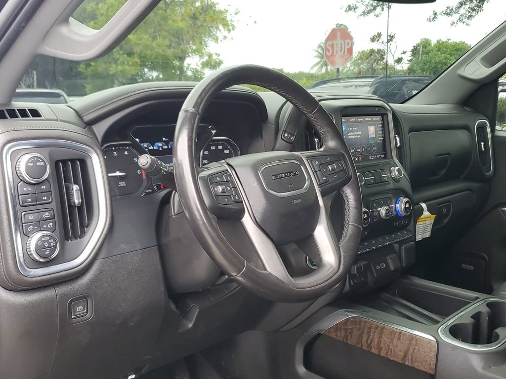 Used 2022 GMC Sierra 1500 Denali w/ Denali Premium Package AWD/4WD image 22