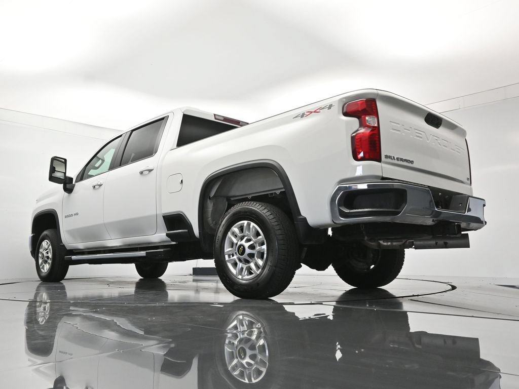 Used 2025 Chevrolet Silverado 2500 LT w/ Convenience Package AWD/4WD image 43