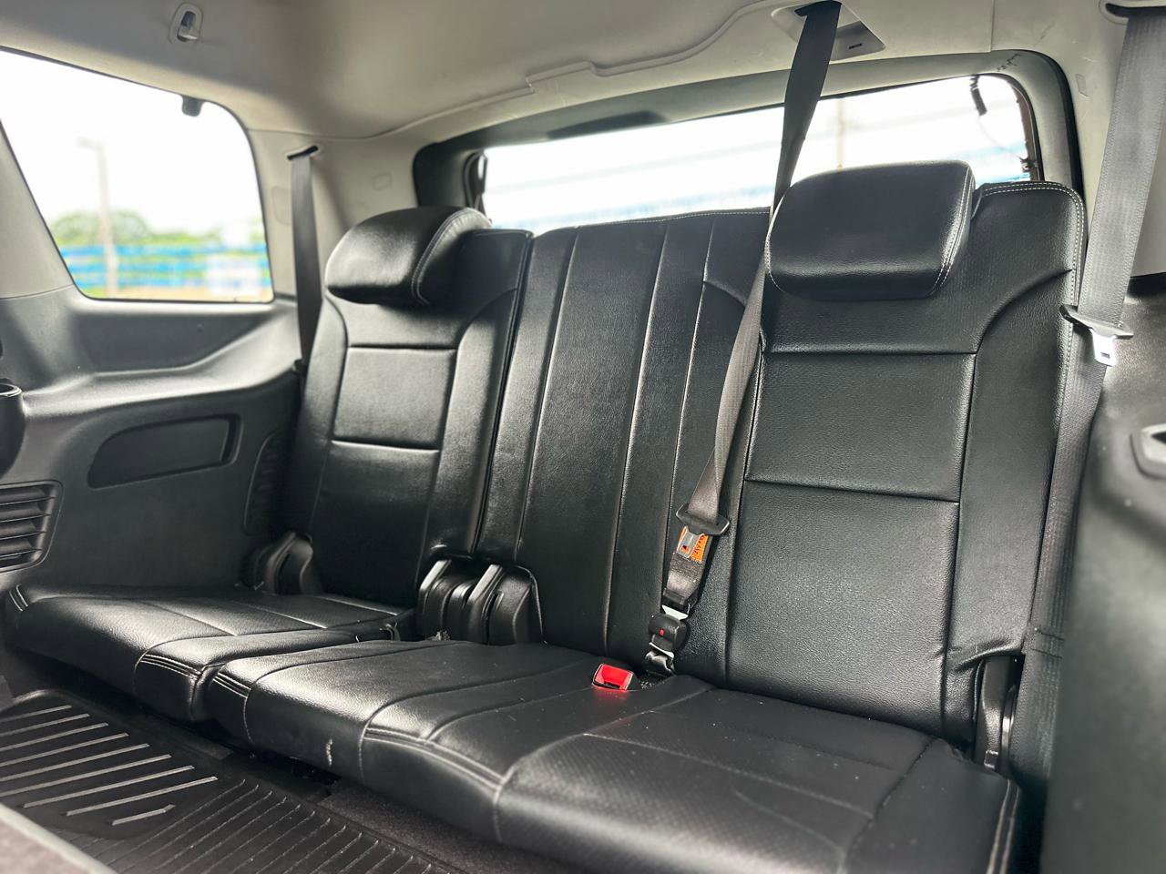 Used 2020 GMC Yukon SLE RWD image 15