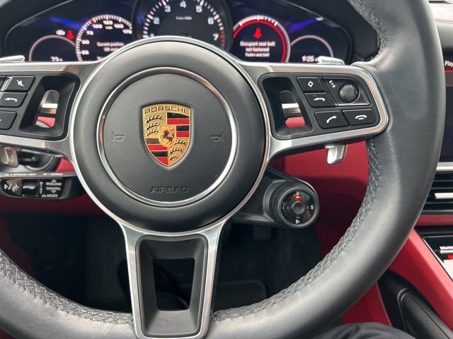 Used 2023 Porsche Cayenne Coupe image 15