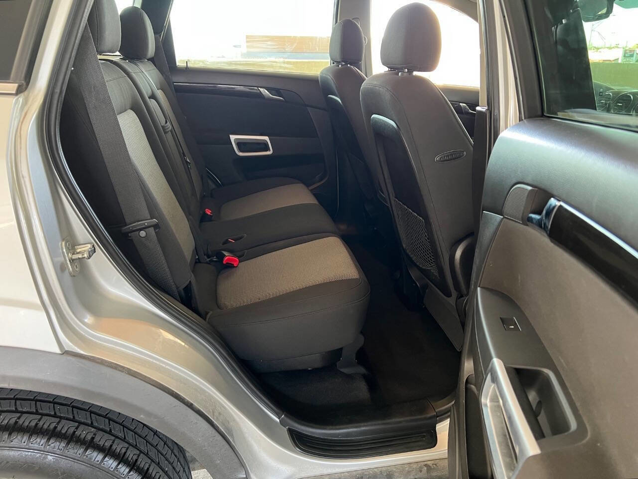 Used 2013 Chevrolet Captiva Sport LS FWD image 17