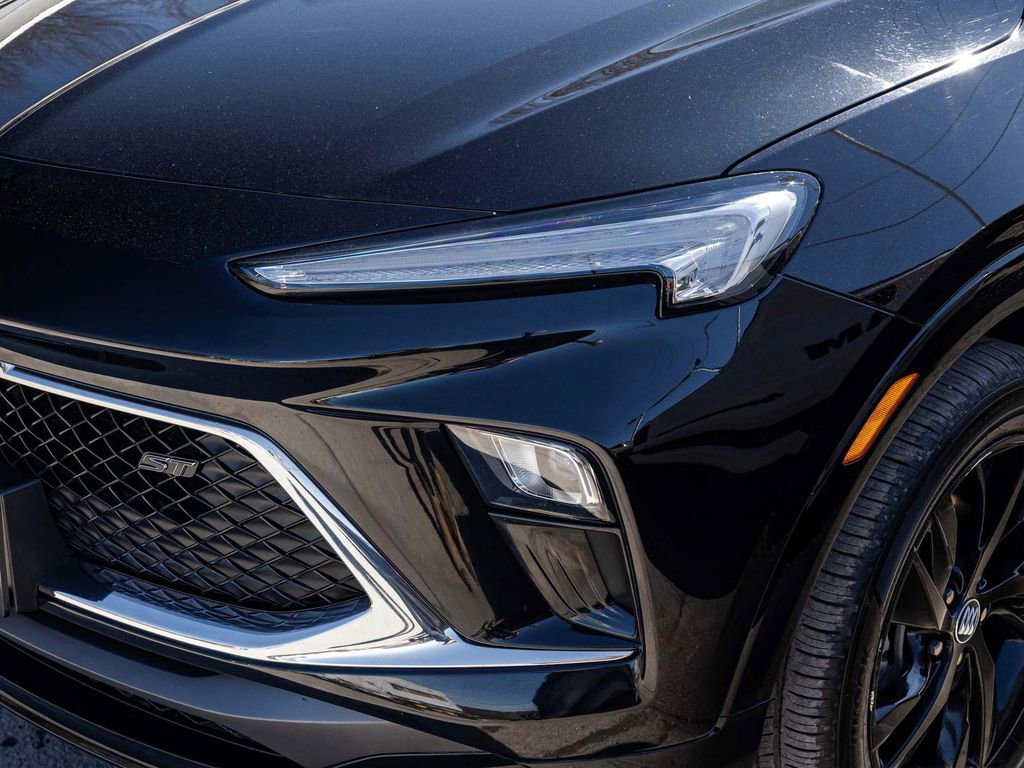 Used 2024 Buick Encore GX Sport Touring image 36