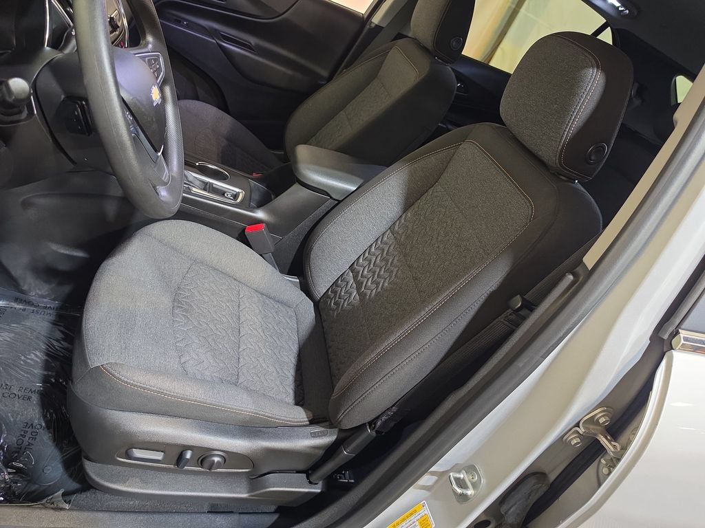 Used 2022 Chevrolet Equinox LT AWD/4WD image 13
