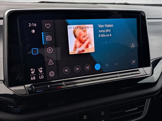 Used 2024 Volkswagen Atlas Cross Sport SE image 13