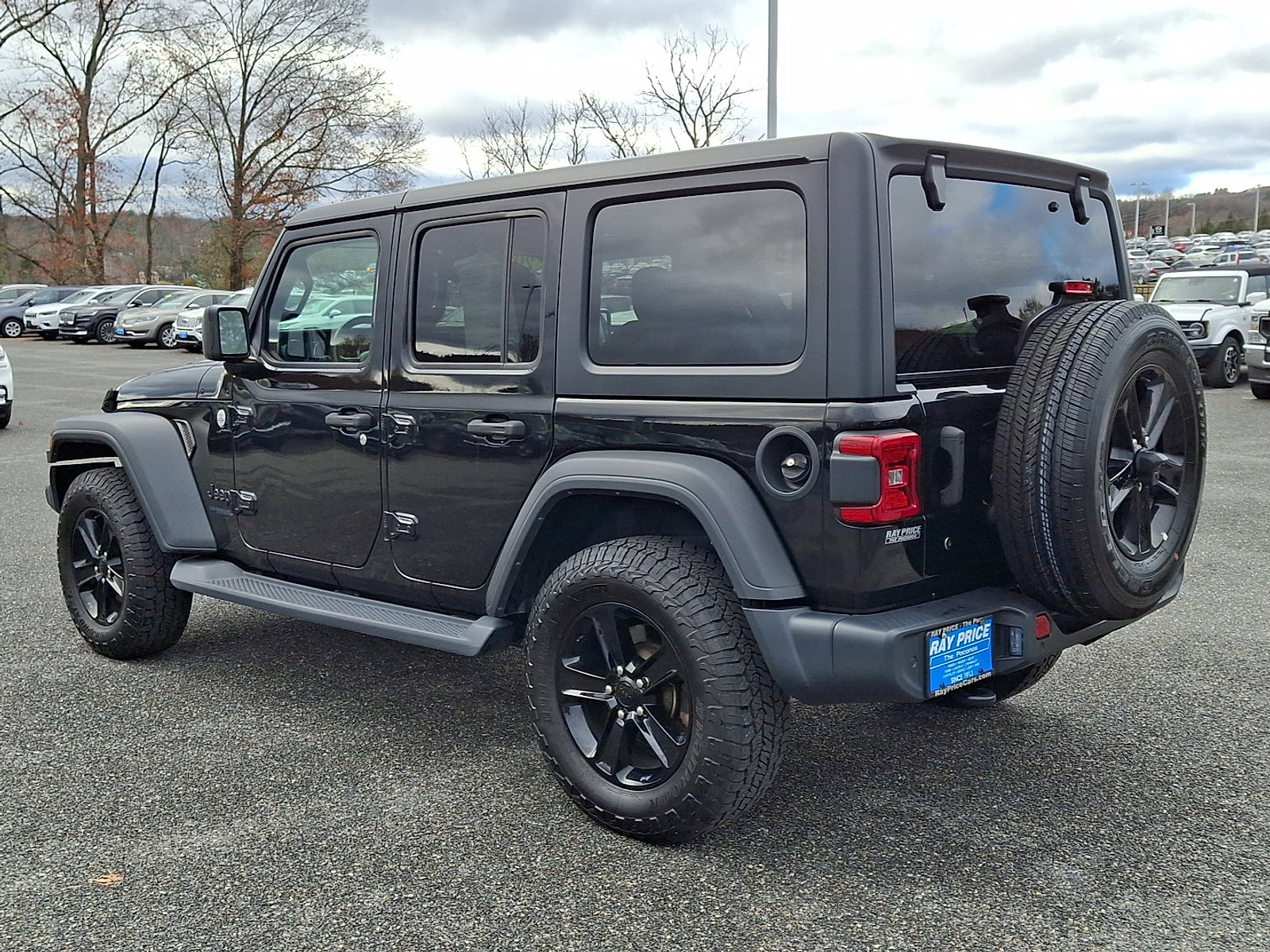 Used 2020 Jeep Wrangler Unlimited Sport image 4
