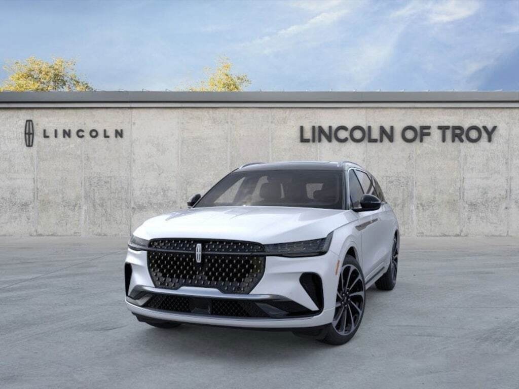 New 2026 Lincoln Nautilus Black Label image 24