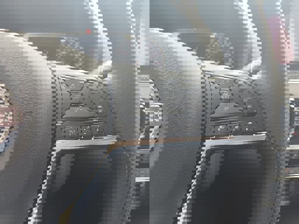 Certified 2025 Nissan Sentra SV w/ Trunk Package image 20