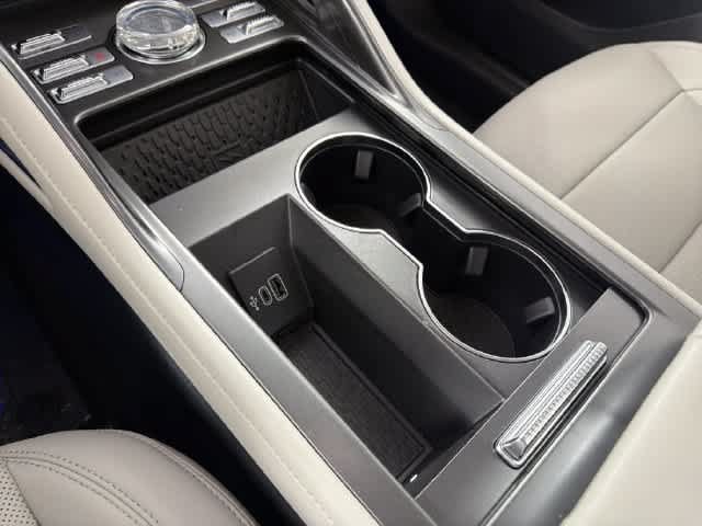 New 2026 Lincoln Nautilus Premier AWD/4WD image 3