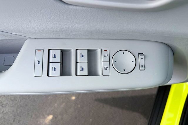 New 2026 Hyundai Kona SE AWD/4WD image 12