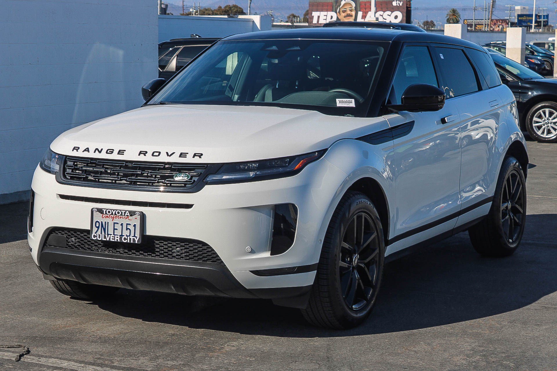 Used 2024 Land Rover Range Rover Evoque S AWD/4WD image 3
