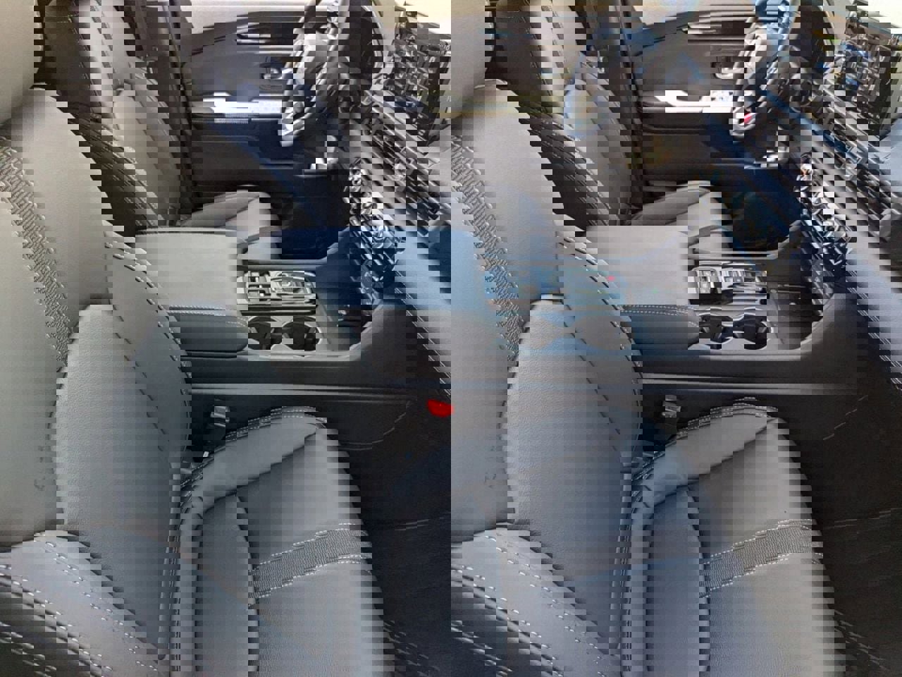 New 2025 Honda Pilot EX-L image 6