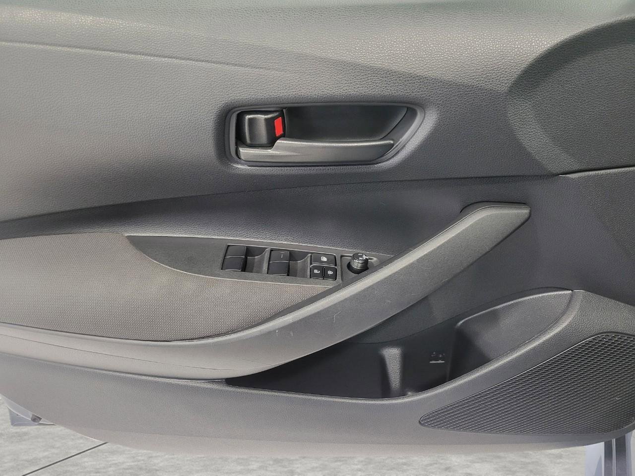 Used 2024 Toyota Corolla LE FWD image 26