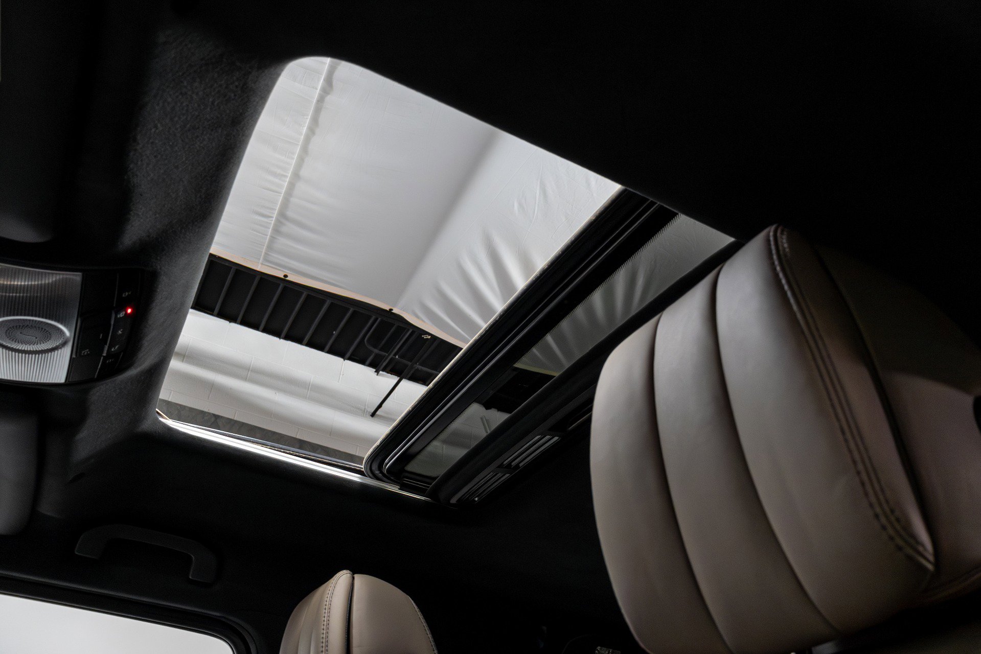 Used 2020 Mercedes-Benz G 550 image 34