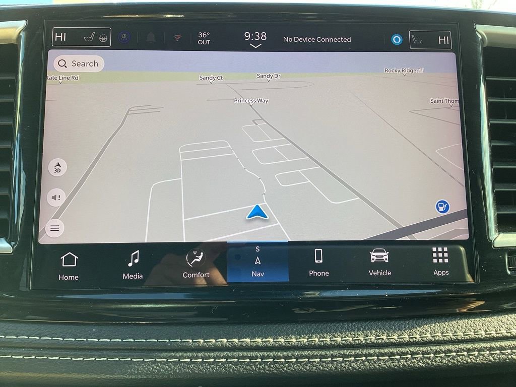 Used 2024 Chrysler Pacifica Select image 25