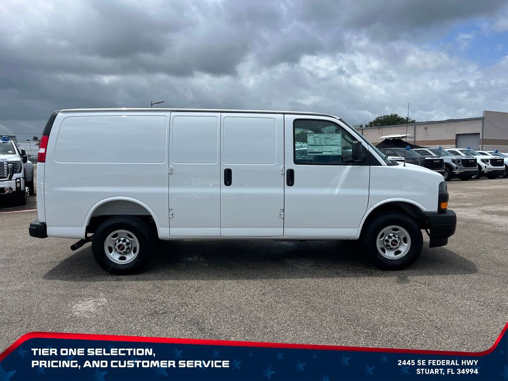 New 2026 GMC Savana 2500 RWD image 8