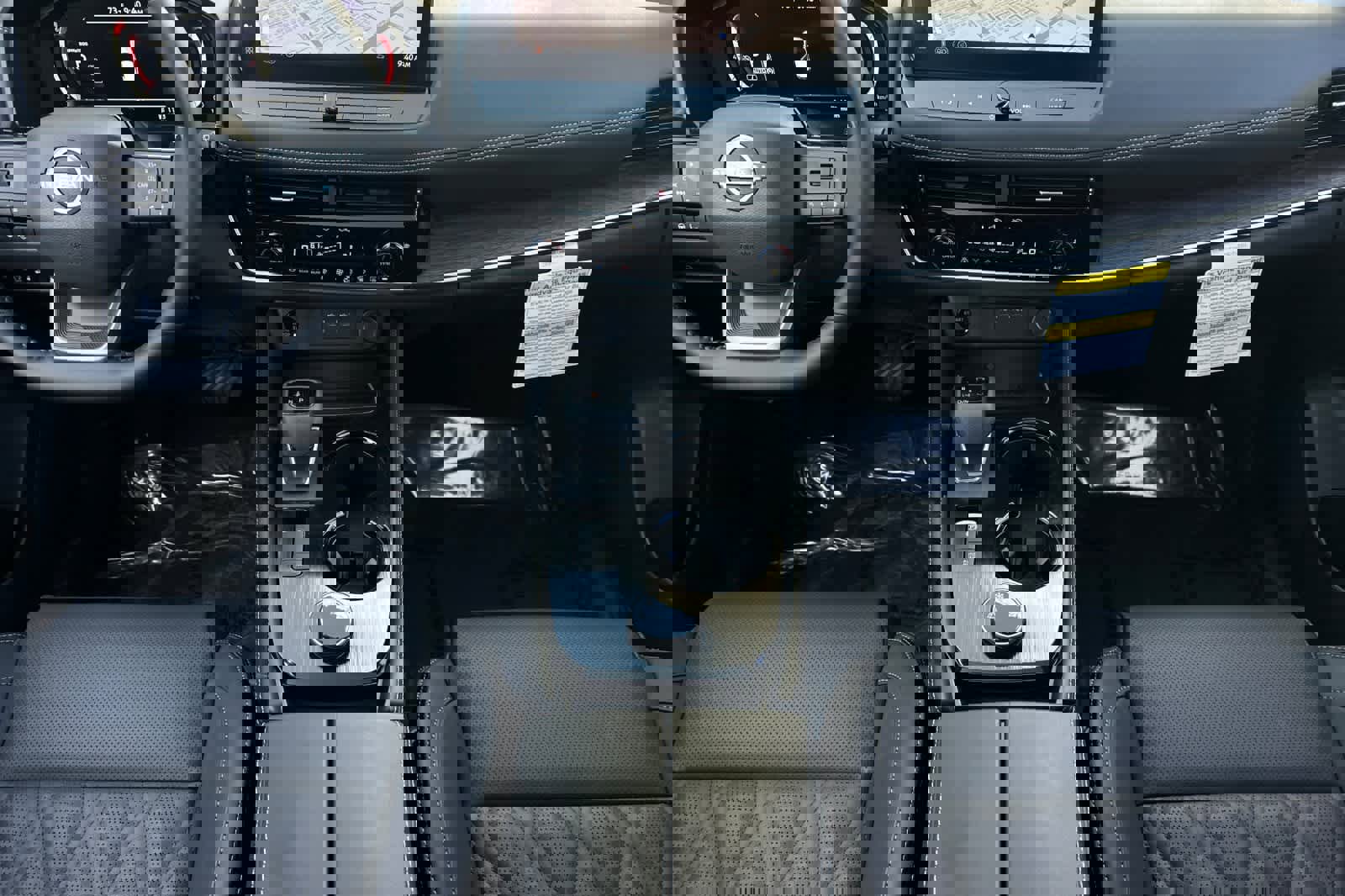 New 2026 Nissan Rogue Platinum image 4