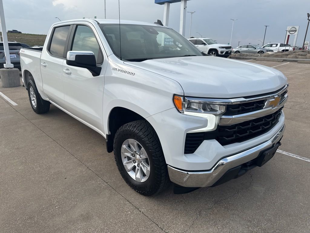 Used 2023 Chevrolet Silverado 1500 LT w/ Work Truck Package image 9