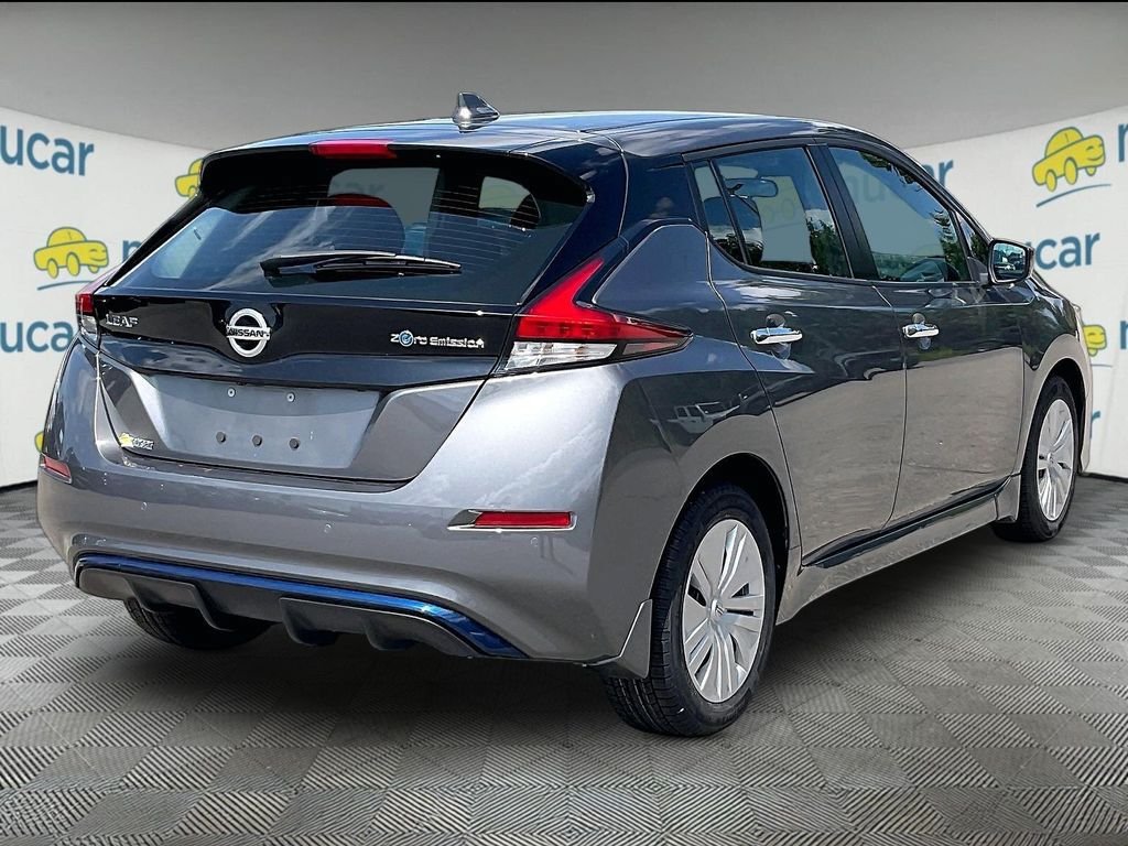 Used 2022 Nissan Leaf S FWD image 6