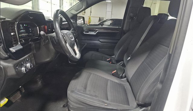 Used 2022 GMC Sierra 1500 Elevation image 5