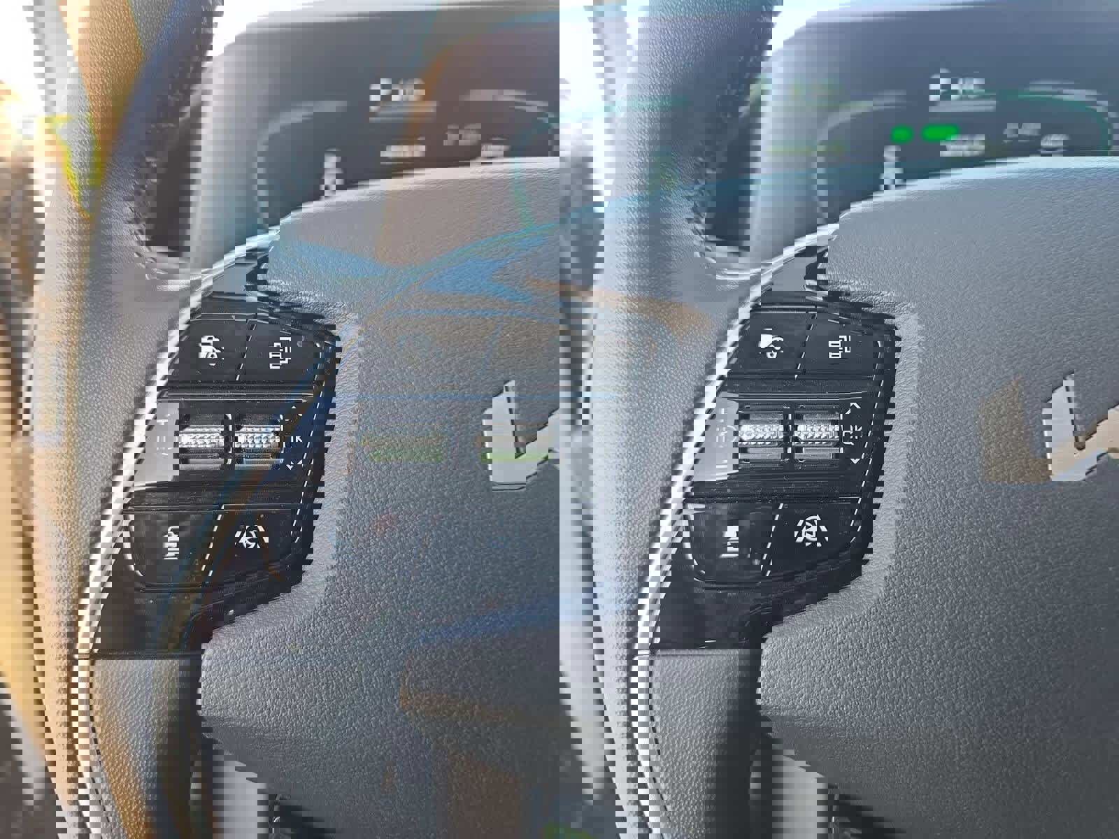 Certified 2023 Kia Niro EX image 22